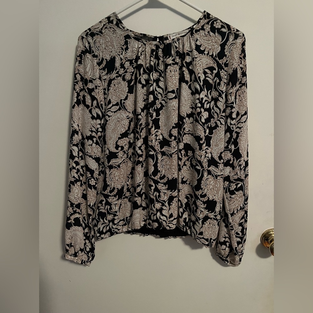 Tommy Hilfiger long sleeved blouse Size Medium Dark Navy blue